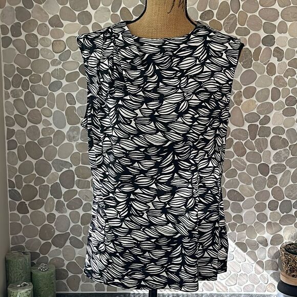 NWOT Worthington black and white sleeveless blouse – size L - Picture 1 of 7